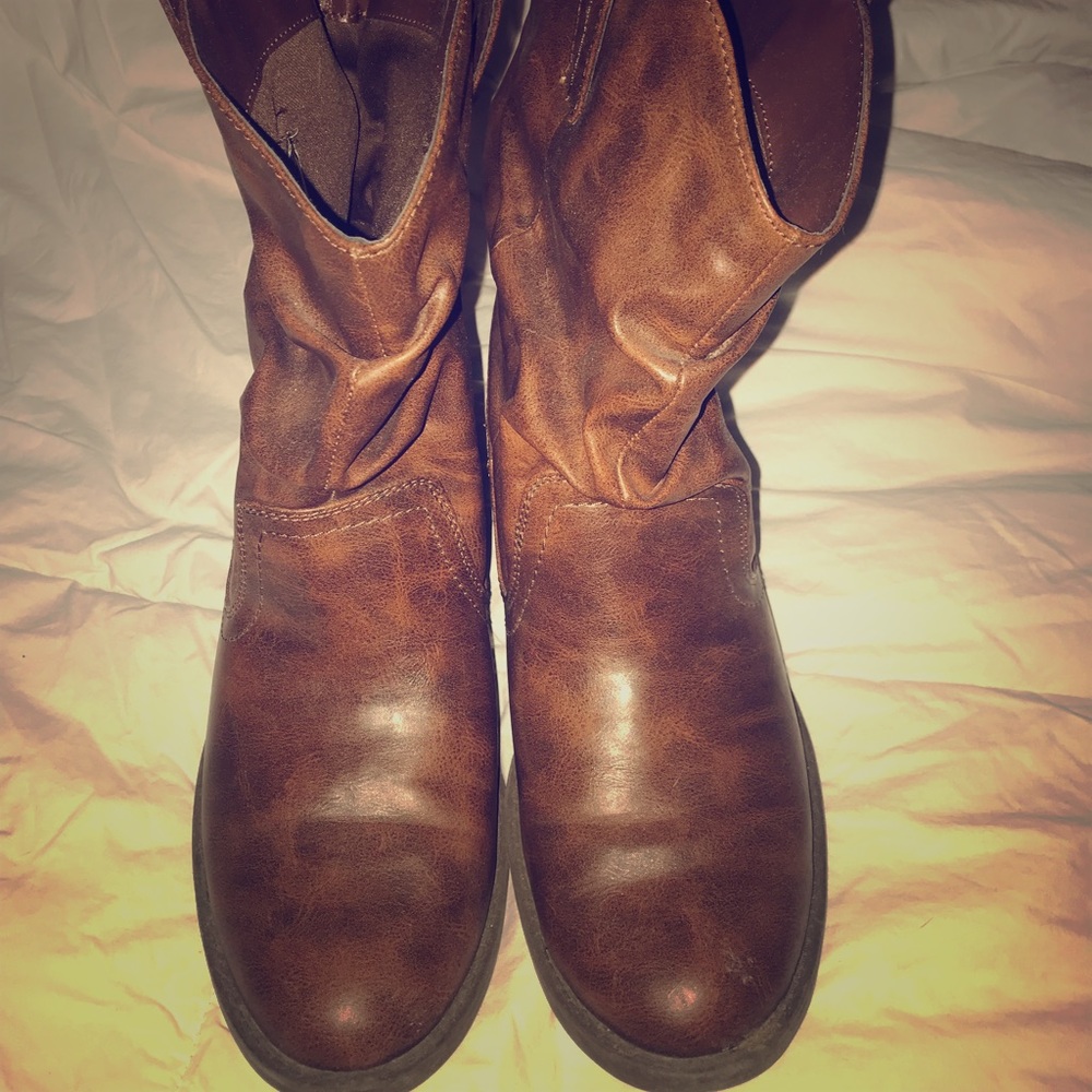 Brash brown boots